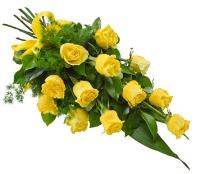 12 Yellow Roses